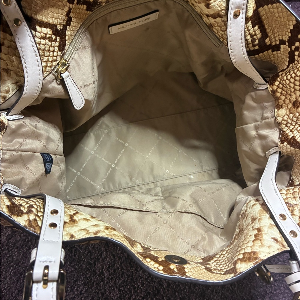 Michael Kors Snake Print Lenox Shoulder Bag & Wallet  Set - Tan and Brown large - Picture 6 of 13
